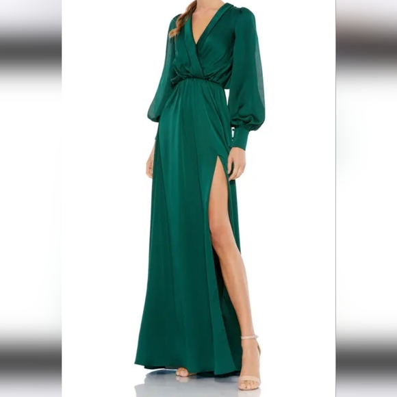 Ieena for Mac Duggal NWT faux-wrap satin gown with gorgeous slit - Size 10